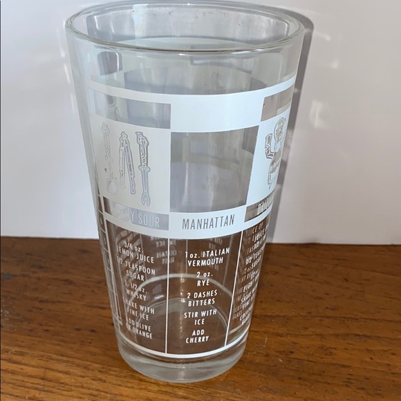 Vintage Anchor Hocking “Mr. Bartender” mixed drink recipe glass - Picture 4 of 5